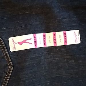 Womens Wrangler Jeans Mae Low Rise Size 11/12 x 34